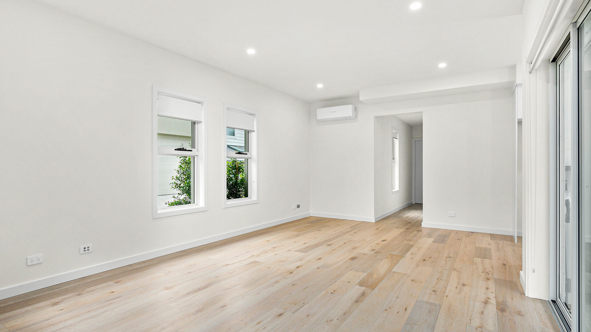 Sold - 1/208 Princes Highway - New Property in Bulli - Real Estate by Vanessa Denison-Pender