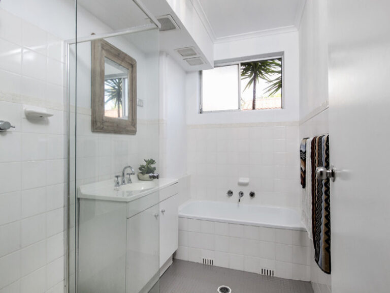 Sold - 1/44 Redman Avenue - New Property in Thirroul - Real Estate by Laurie Johnston