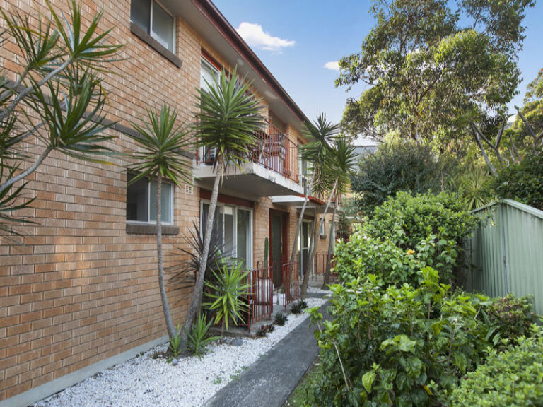 Sold - 1/44 Redman Avenue - New Property in Thirroul - Real Estate by Laurie Johnston