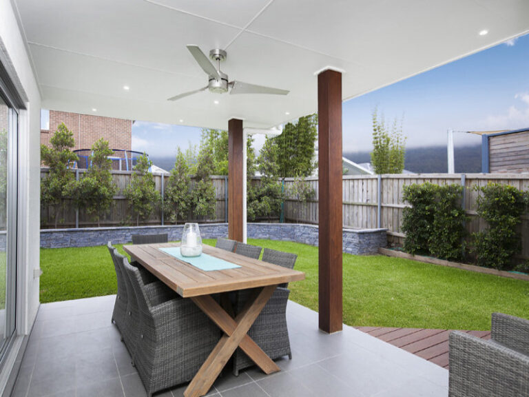 Sold - 18 Kilncar Crescent - New Property in Thirroul - Real Estate by Laurie Johnston