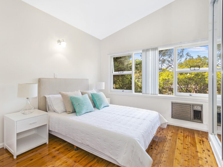 Sold - 11 Robinsville Crescent - New Property in Thirroul - Real Estate by Vanessa Denison-Pender