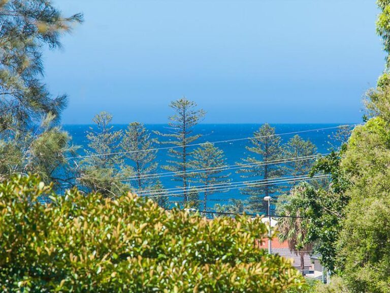 Sold - 29 Sea Foam Avenue - New Property in Thirroul - Real Estate by Vanessa Denison-Pender