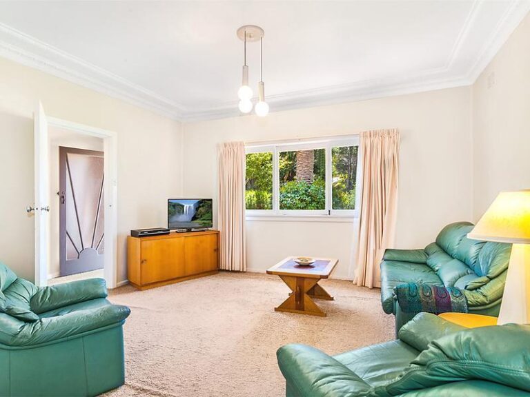 Sold - 29 Sea Foam Avenue - New Property in Thirroul - Real Estate by Vanessa Denison-Pender