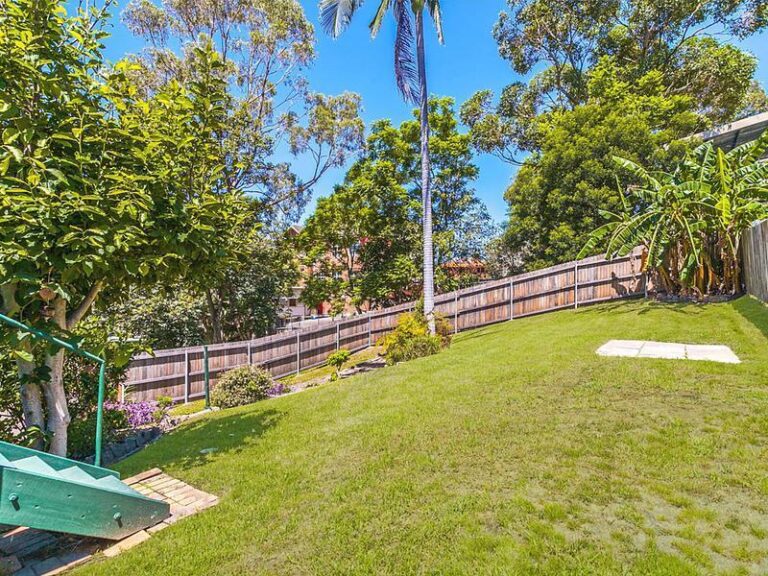 Sold - 29 Sea Foam Avenue - New Property in Thirroul - Real Estate by Vanessa Denison-Pender