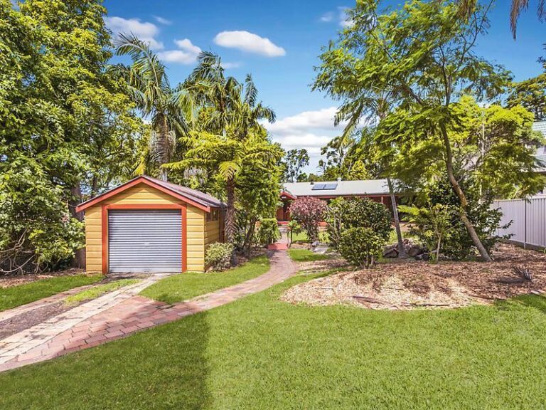 Sold - 23 Pass Avenue - New Property in Thirroul - Real Estate by Laurie Johnston