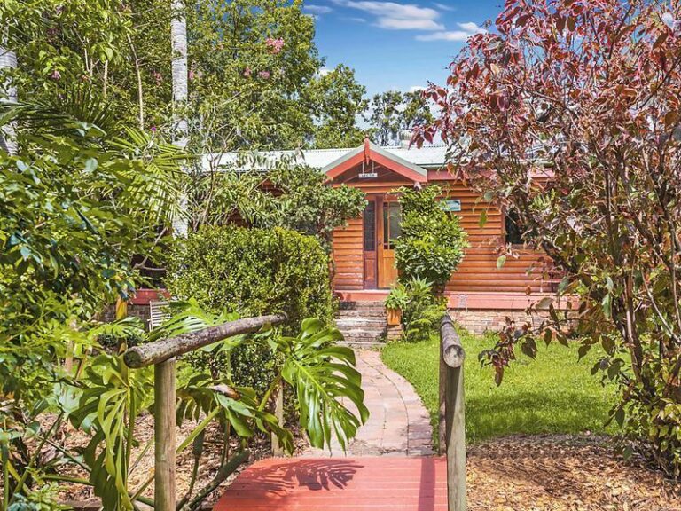 Sold - 23 Pass Avenue - New Property in Thirroul - Real Estate by Laurie Johnston