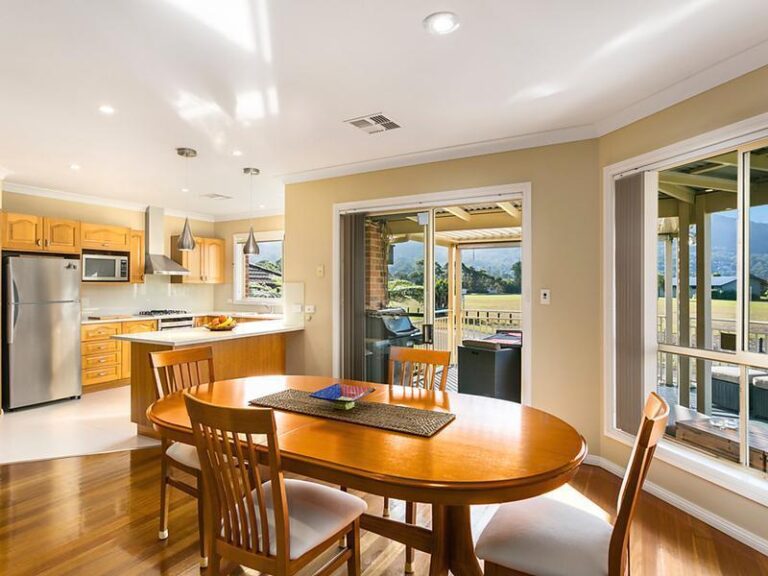 Sold - 1/1 Seabreeze Place - New Property in Thirroul - Real Estate by Vanessa Denison-Pender