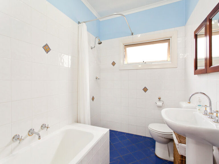 Sold - 44 The Lookout - New Property in Thirroul - Real Estate by Vanessa Denison-Pender