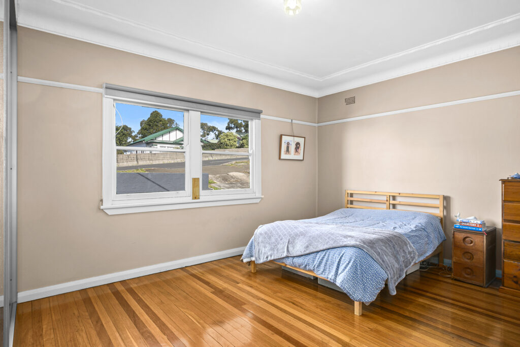 Sold - 91 Princes Highway - New Property in Thirroul - Real Estate by Laurie Johnston