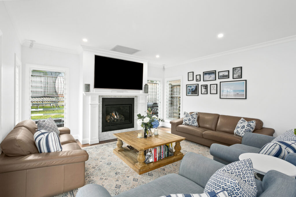Sold - 18 Clyde Close - New Property in Thirroul - Real Estate by Laurie Johnston