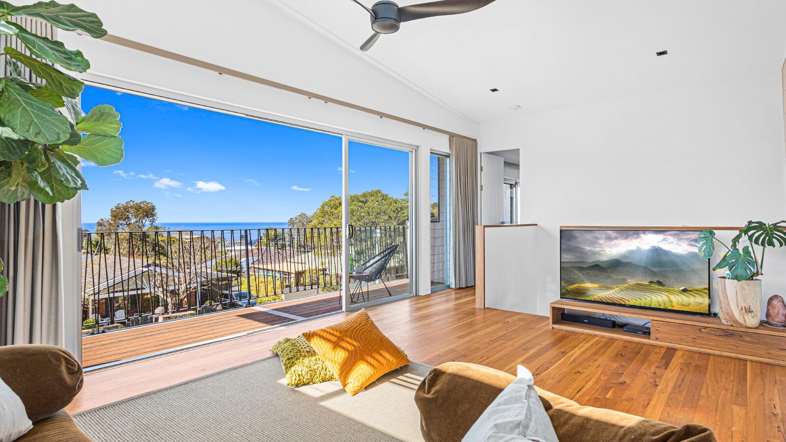Sold - 1 Nardoo Crescent - New Property in Thirroul - Real Estate by Vanessa Denison-Pender