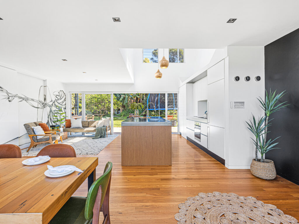 Sold - 1 Nardoo Crescent - New Property in Thirroul - Real Estate by Vanessa Denison-Pender