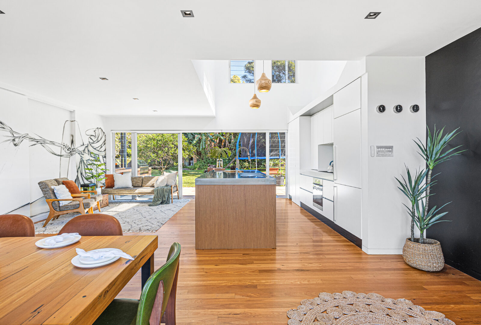 Sold - 1 Nardoo Crescent - New Property in Thirroul - Real Estate by Vanessa Denison-Pender