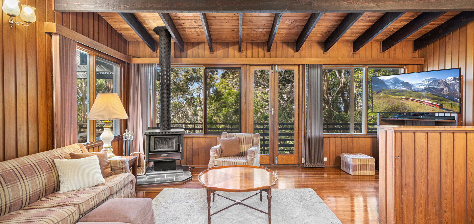Sold - 35 Buttenshaw Place - New Property in Austinmer - Real Estate by Vanessa Denison-Pender