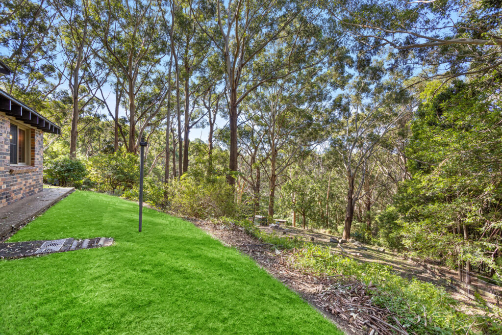 Sold - 35 Buttenshaw Place - New Property in Austinmer - Real Estate by Vanessa Denison-Pender