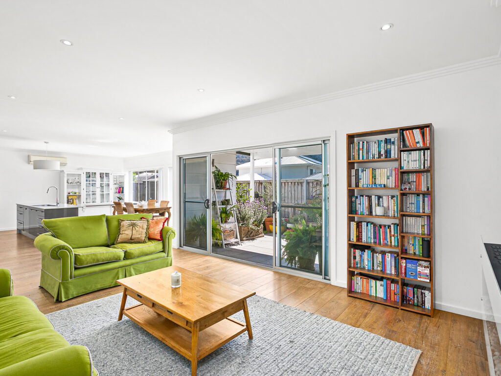 Sold - 9 Air Avenue - New Property in Bulli - Real Estate by Laurie Johnston