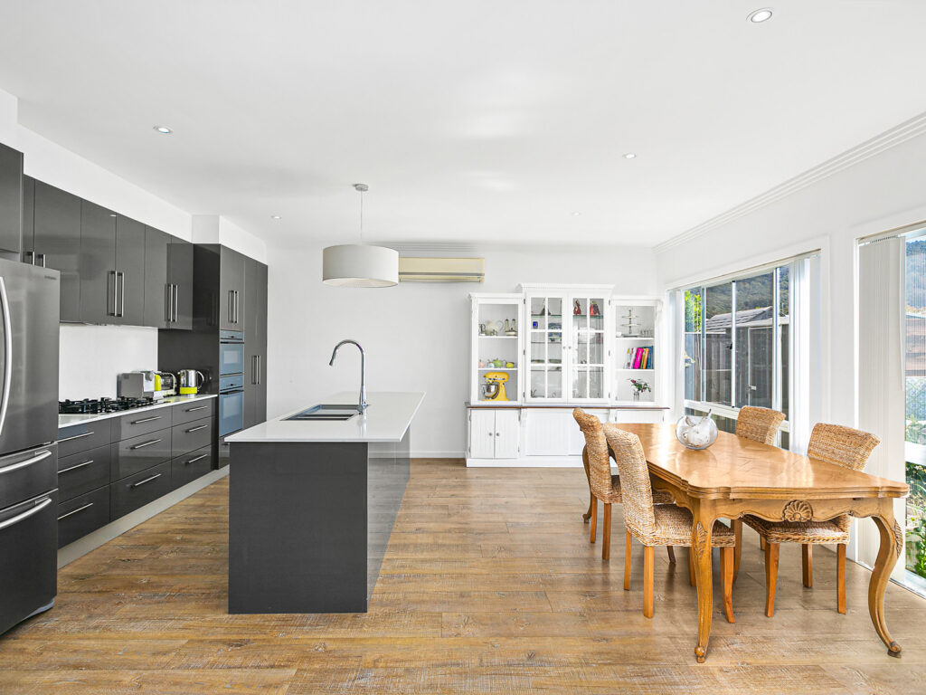 Sold - 9 Air Avenue - New Property in Bulli - Real Estate by Laurie Johnston