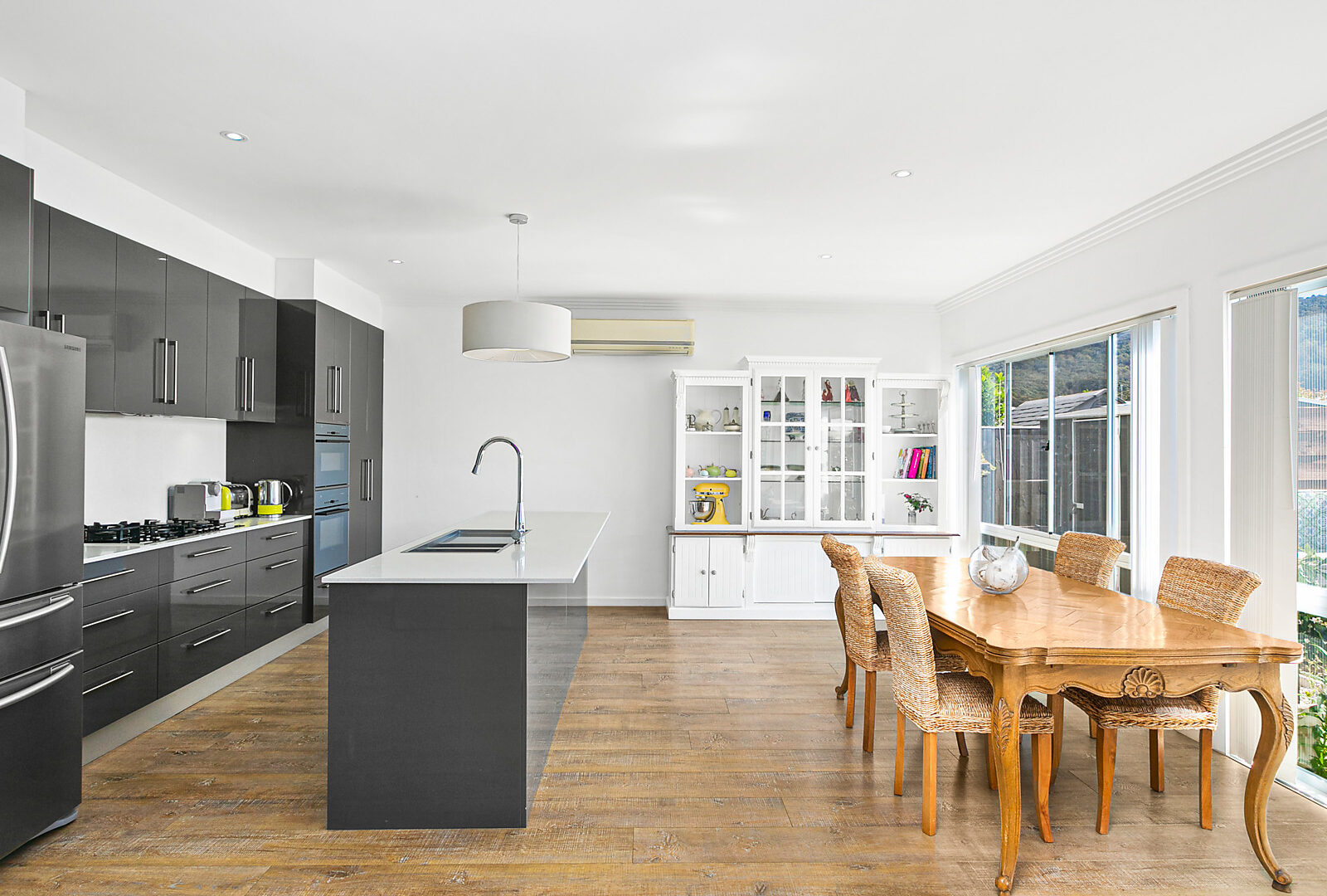 Sold - 9 Air Avenue - New Property in Bulli - Real Estate by Laurie Johnston