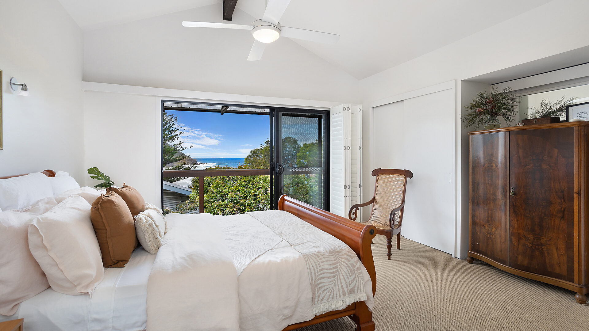 Sold - 59 Lower Coast Road - New Property in Stanwell Park - Real Estate by Laurie Johnston