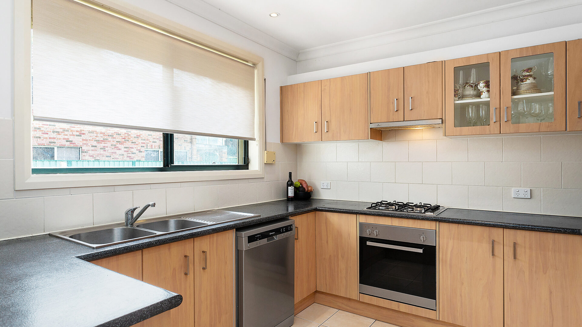 Sold - 2/9a Figtree Crescent - New Property in Figtree - Real Estate by Laurie Johnston