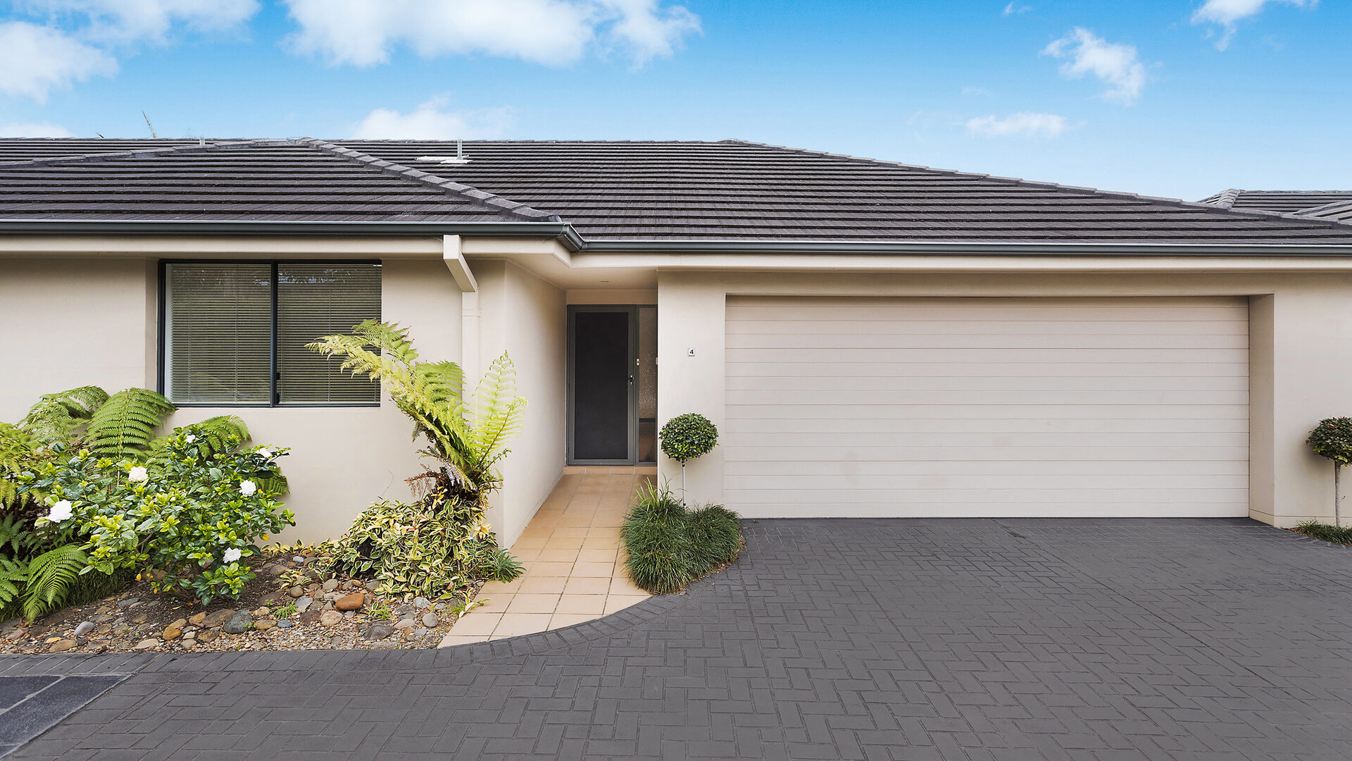 Sold - 4/145 Pioneer Road - New Property in Towradgi - Real Estate by Vanessa Denison-Pender