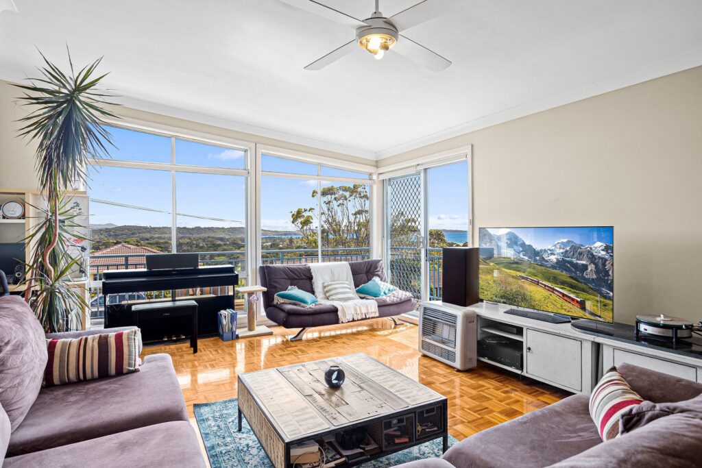 Sold - 9 Lindsay Avenue - New Property in Kiama Downs - Real Estate by Laurie Johnston