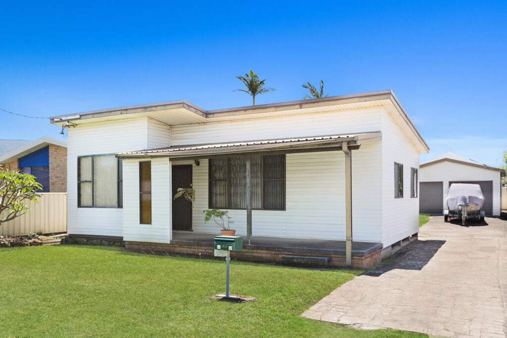 Sold - 6 Dorrigo Avenue - New Property in Woonona - Real Estate by Vanessa Denison-Pender