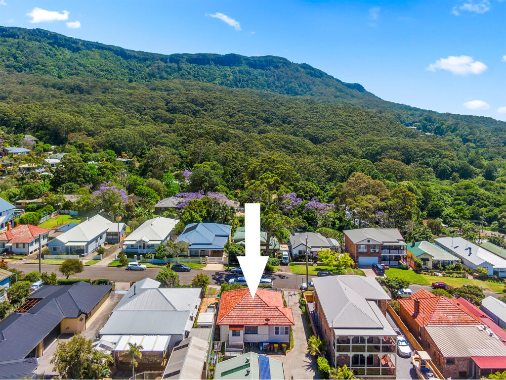 Sold - 10 The Waves - New Property in Thirroul - Real Estate by Laurie Johnston
