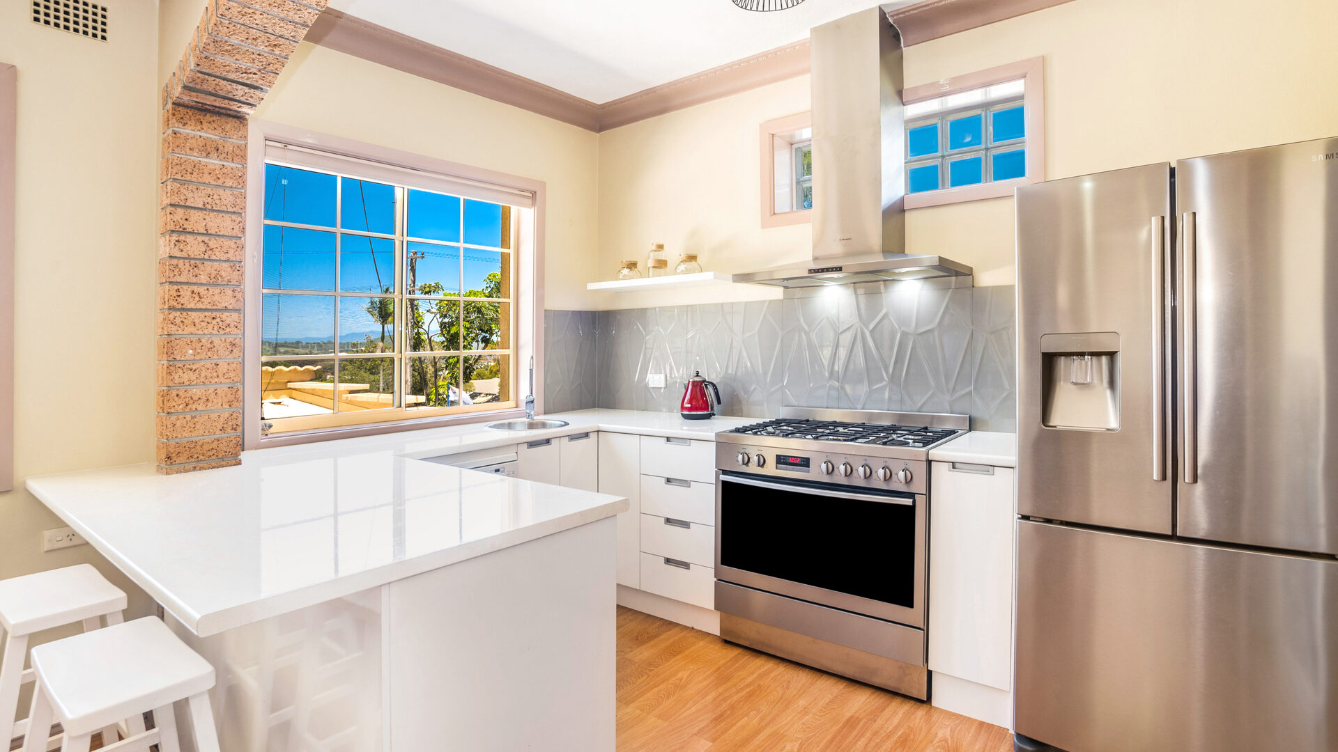 Sold - 54 Ocean Street - New Property in Mount Saint Thomas - Real Estate by McGrath Thirroul