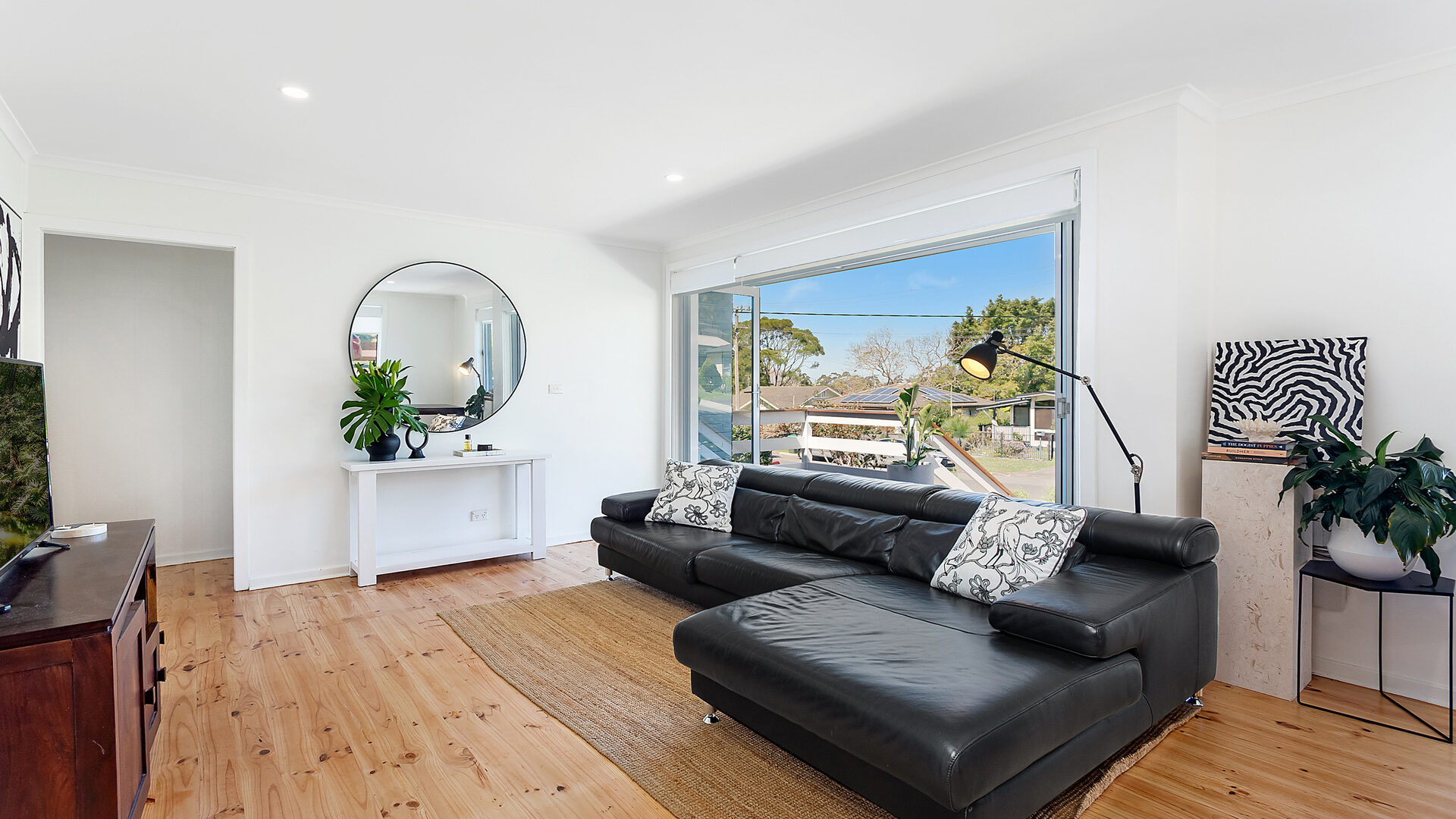 Sold - 26 Frost Parade - New Property in Balgownie - Real Estate by Vanessa Denison-Pender