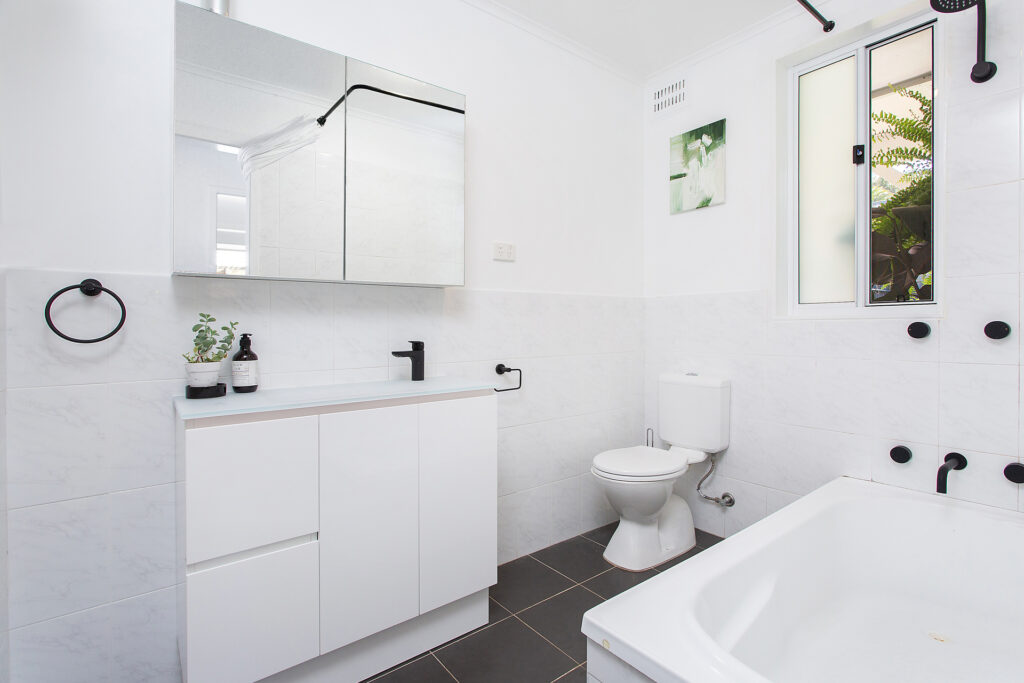 Sold - 26 Frost Parade - New Property in Balgownie - Real Estate by Vanessa Denison-Pender