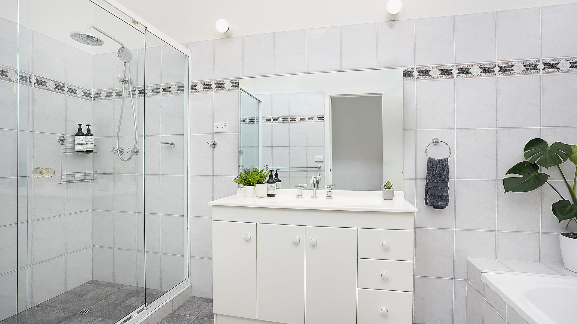 Sold - 53 Lachlan Street - New Property in Thirroul - Real Estate by Vanessa Denison-Pender