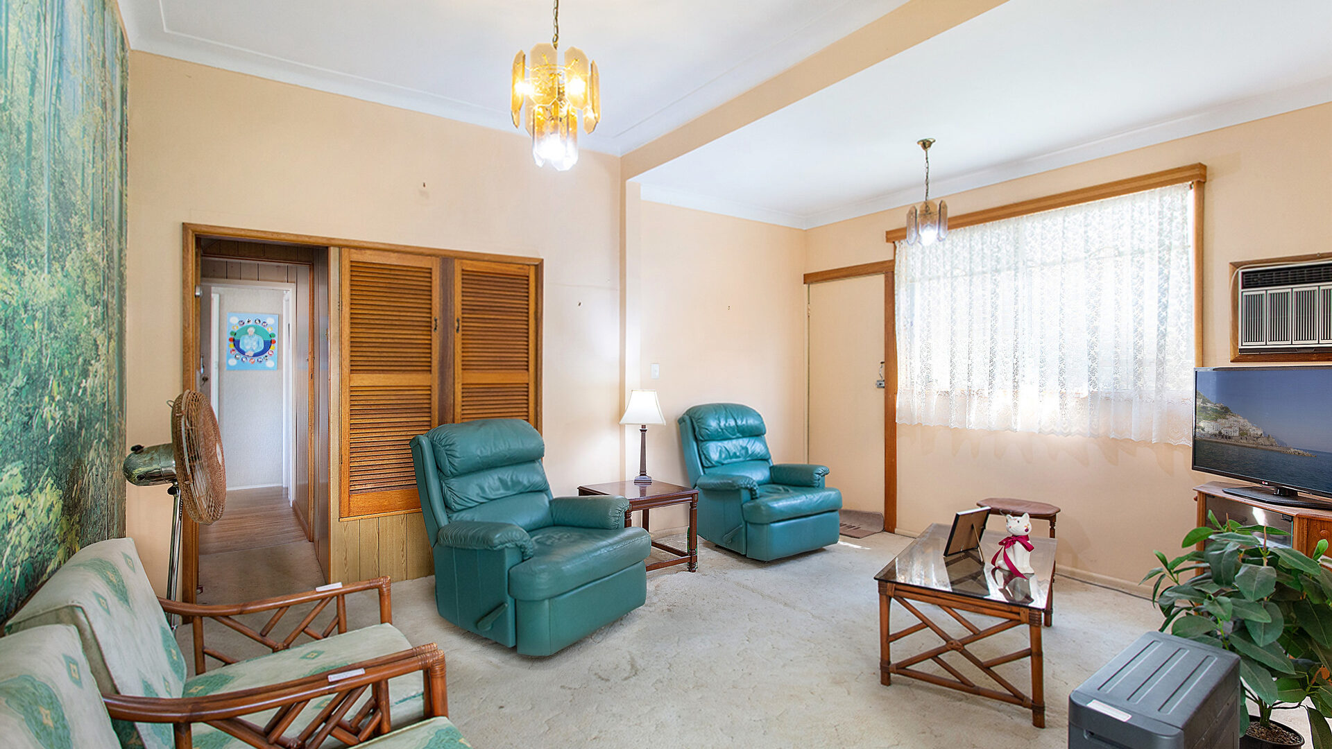 Sold - 10 Woodland Avenue - New Property in Thirroul - Real Estate by Laurie Johnston