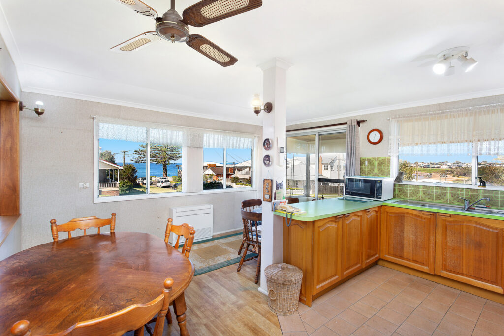Sold - 10 Woodland Avenue - New Property in Thirroul - Real Estate by Laurie Johnston