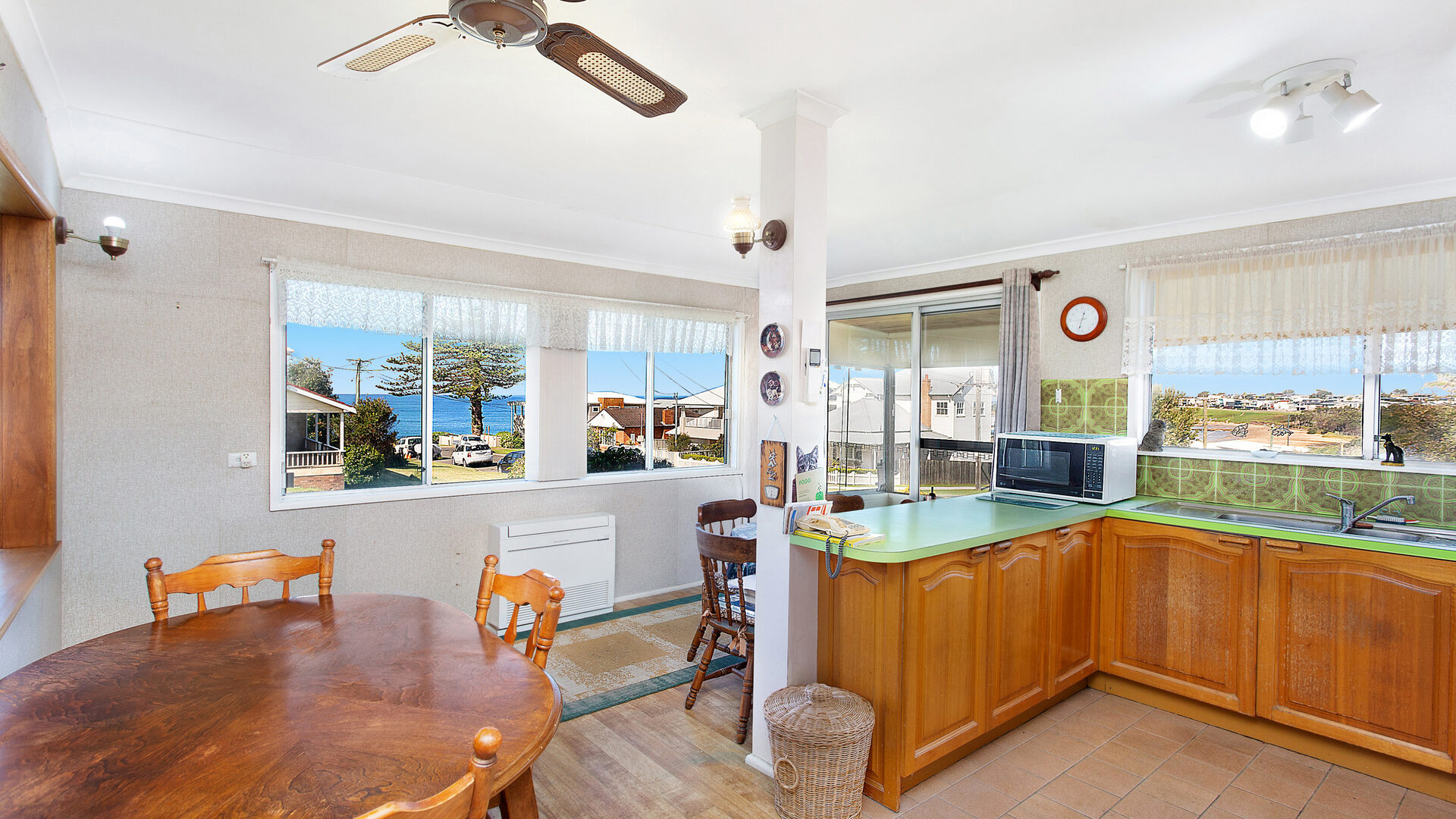 Sold - 10 Woodland Avenue - New Property in Thirroul - Real Estate by Laurie Johnston