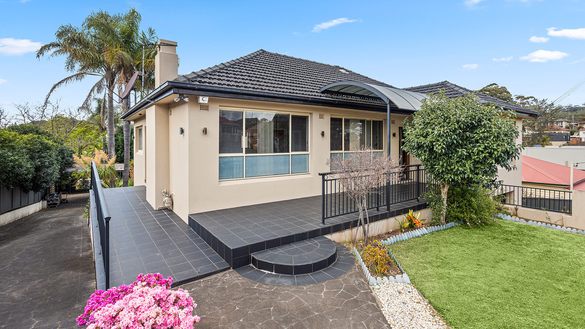 Sold - 35 Hillcrest Street - New Property in Wollongong - Real Estate by Laurie Johnston