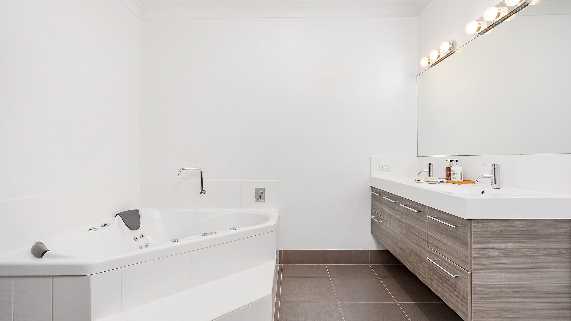 Sold - 73 High Street - New Property in Thirroul - Real Estate by Vanessa Denison-Pender
