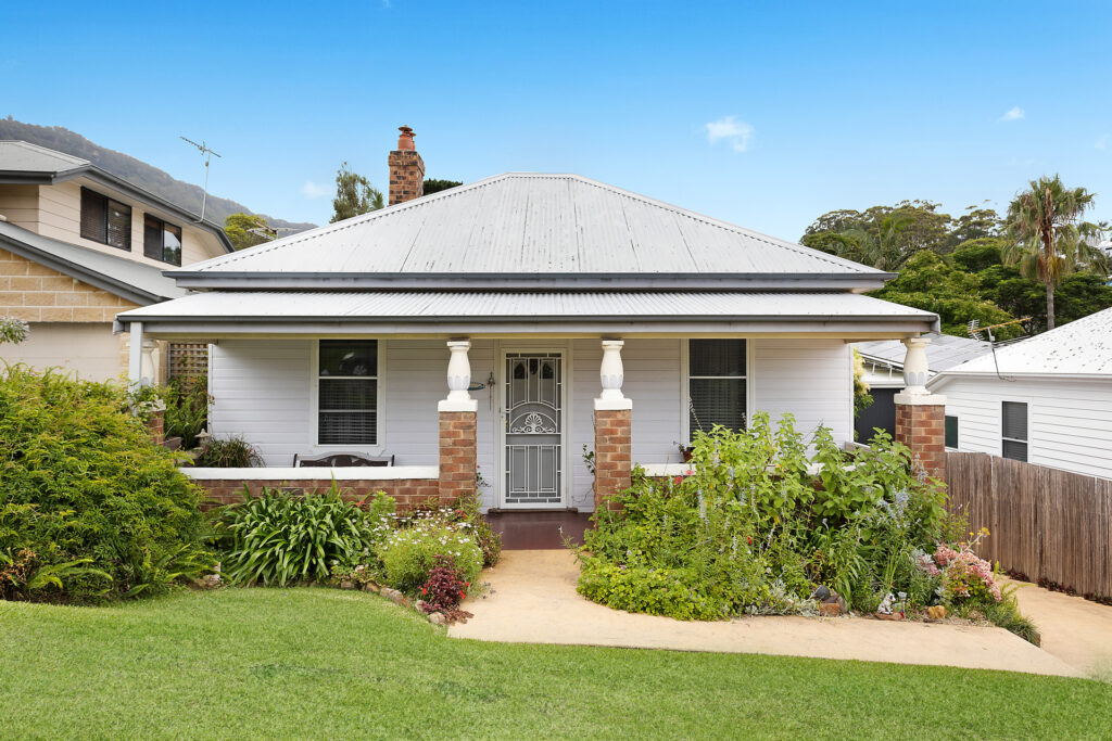 Sold - 38 Mountain Road - New Property in Austinmer - Real Estate by Vanessa Denison-Pender