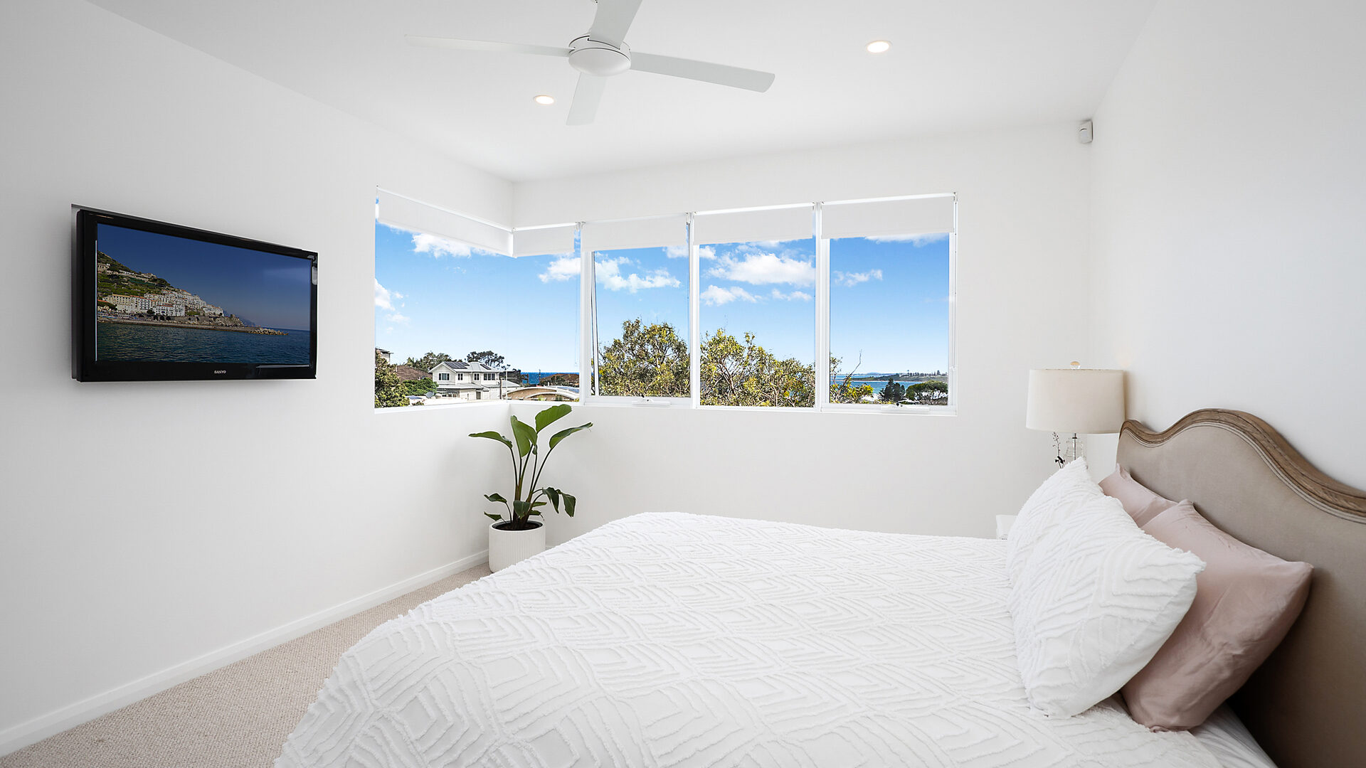 Sold - 24 Mountain Road - New Property in Austinmer - Real Estate by Vanessa Denison-Pender