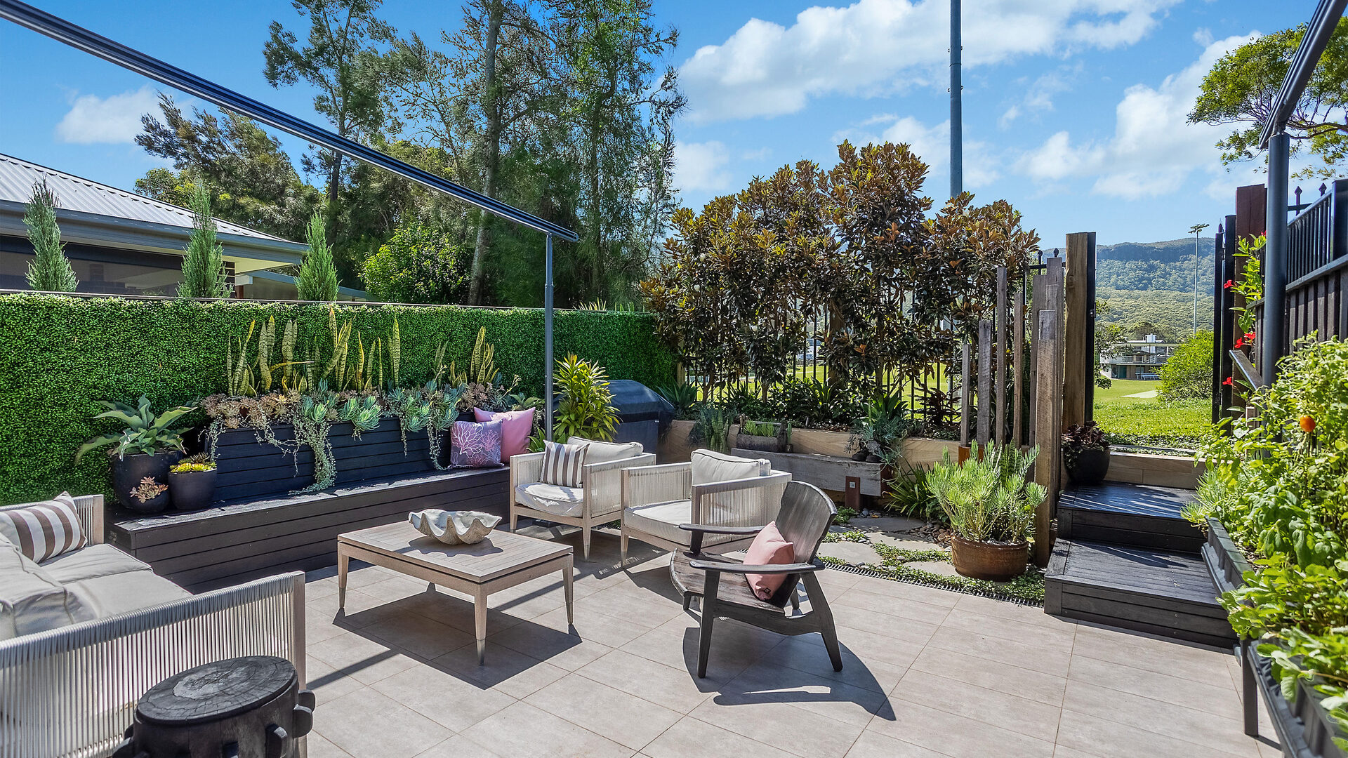 Sold - 10A Clyde Close - New Property in Thirroul - Real Estate by Vanessa Denison-Pender
