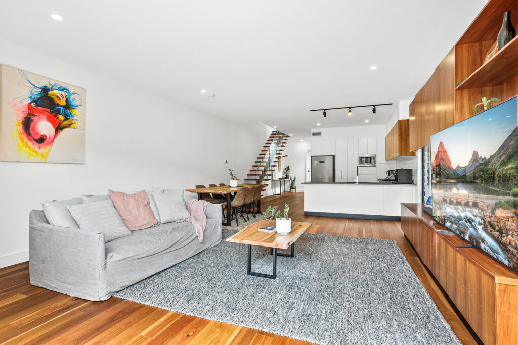 Sold - 14A Clyde Close - New Property in Thirroul - Real Estate by Laurie Johnston