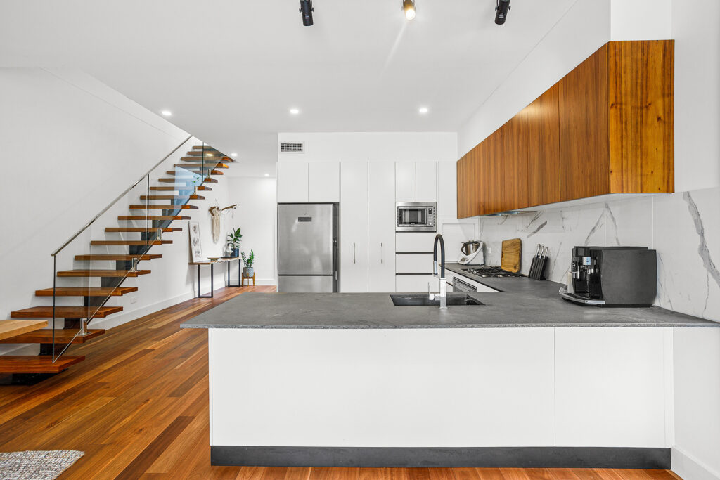 Sold - 14A Clyde Close - New Property in Thirroul - Real Estate by Laurie Johnston