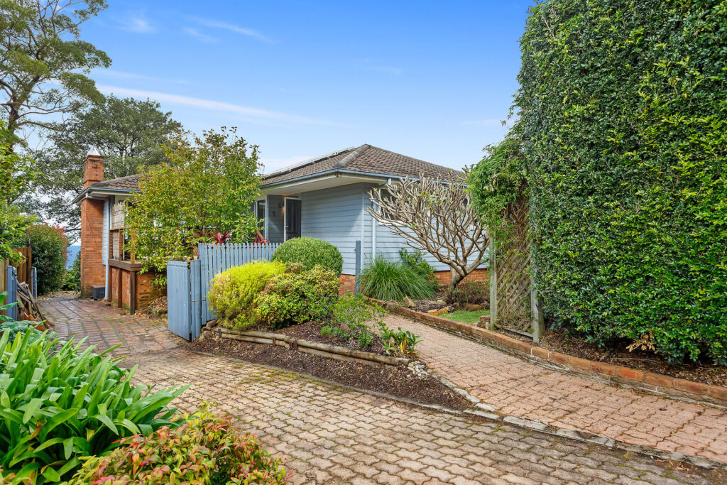 Sold - 39 Foothills Road - New Property in Austinmer - Real Estate by Vanessa Denison-Pender