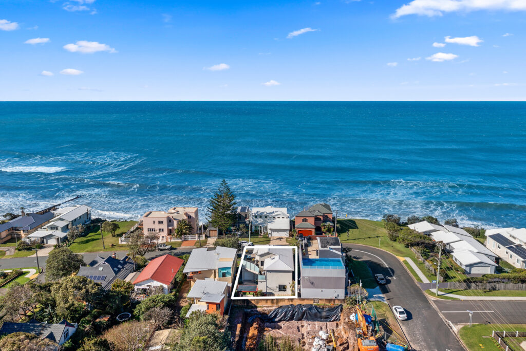 Sold - 4 Cliff Parade - New Property in Thirroul - Real Estate by Vanessa Denison-Pender
