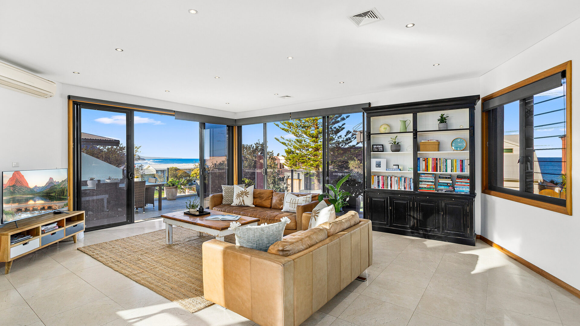 Sold - 4 Cliff Parade - New Property in Thirroul - Real Estate by Vanessa Denison-Pender