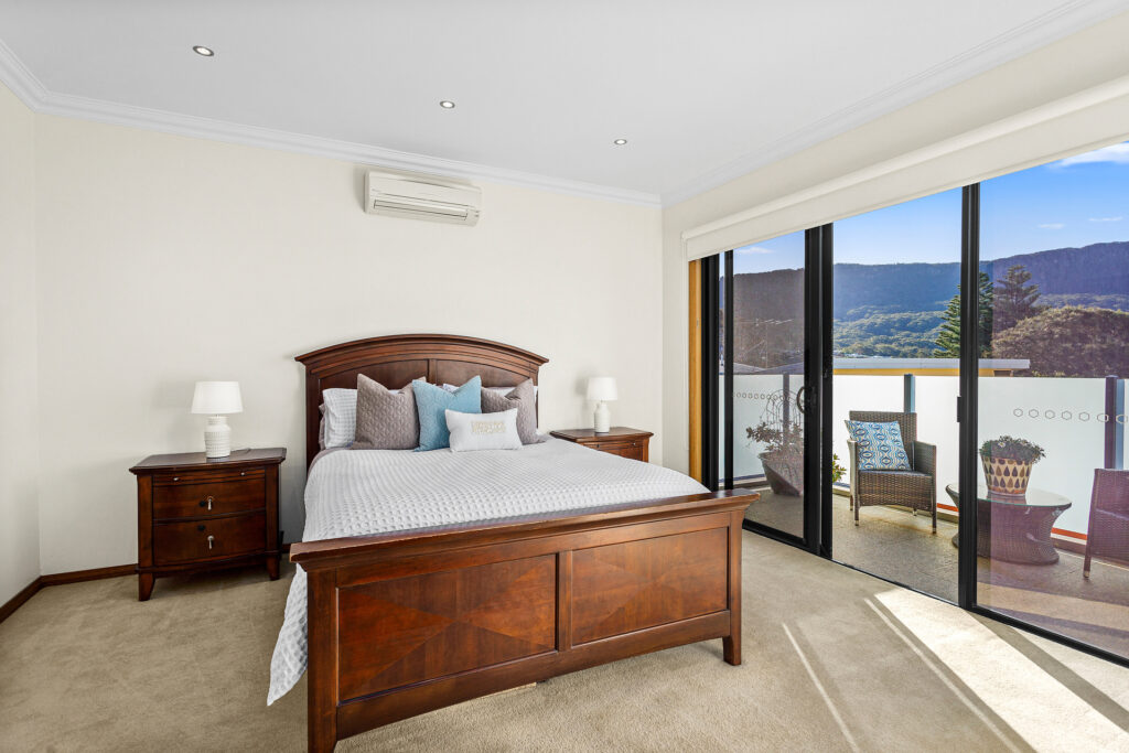 Sold - 4 Cliff Parade - New Property in Thirroul - Real Estate by Vanessa Denison-Pender