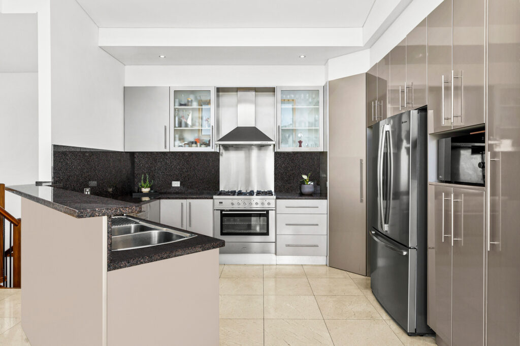 Sold - 4 Cliff Parade - New Property in Thirroul - Real Estate by Vanessa Denison-Pender