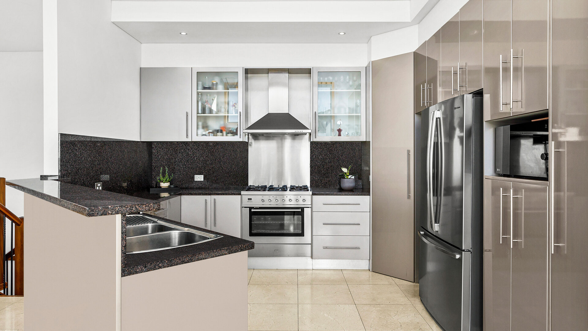 Sold - 4 Cliff Parade - New Property in Thirroul - Real Estate by Vanessa Denison-Pender