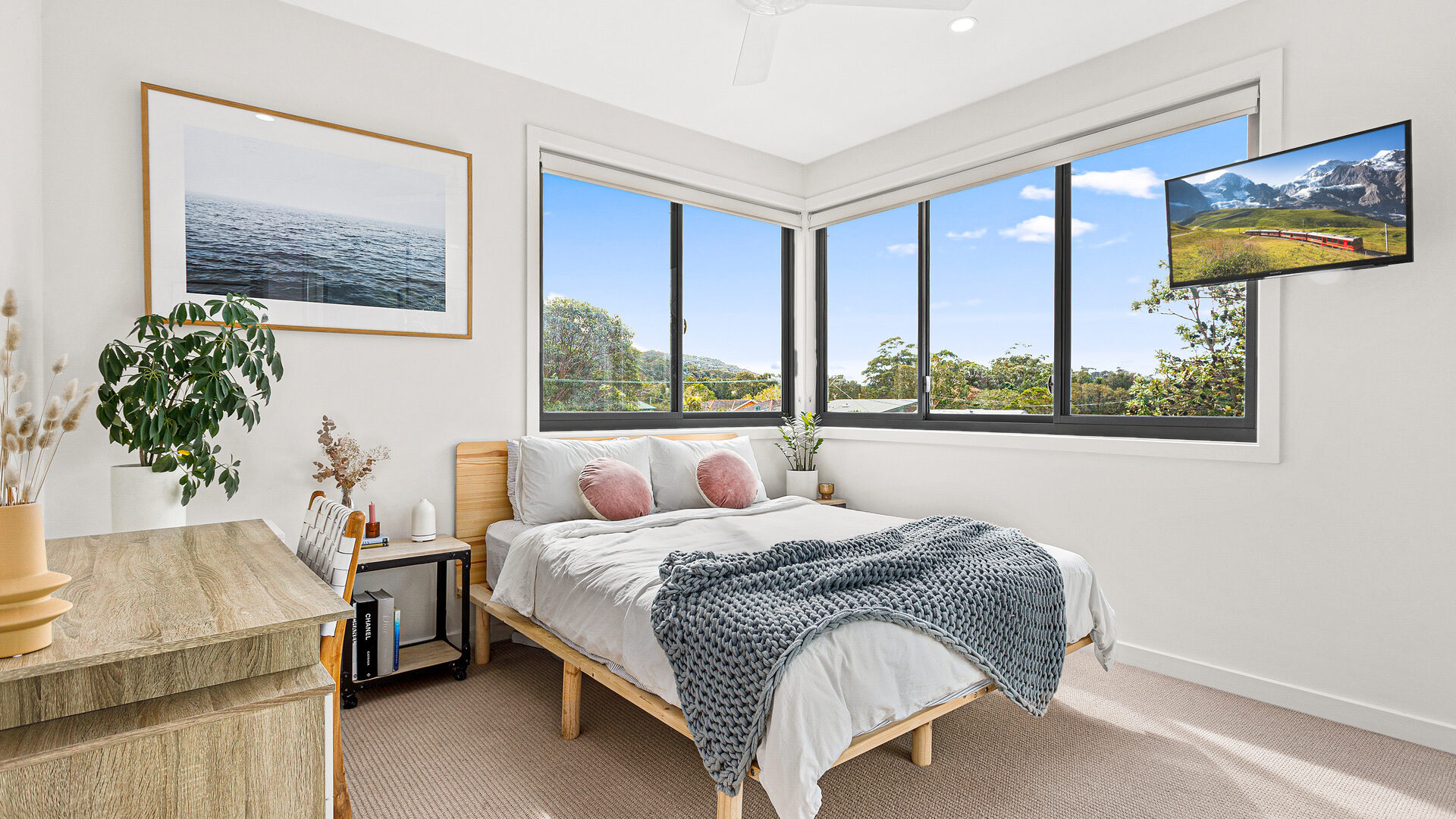 Sold - 1/1 Redman Avenue - New Property in Thirroul - Real Estate by Vanessa Denison-Pender