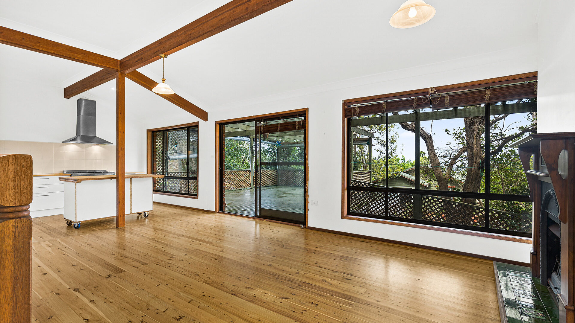 Sold - 39 Fords Road - New Property in Thirroul - Real Estate by Laurie Johnston